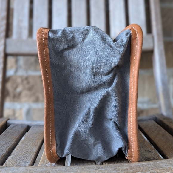 NWT Clea Ray Blue Canvas & Flowers Beer Carrier - Picture 8 of 9